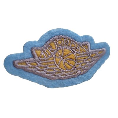 برچسب‌های لباس سفارشی، وصله‌های گلدوزی، برچسب‌های انتقال حرارتی برای پوشاک