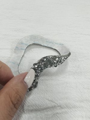 طراح قالب سفارشی Rhinestone Flame Text Bling Hotfix طراحی انتقال گرما آهن روی تی شرت جاکت