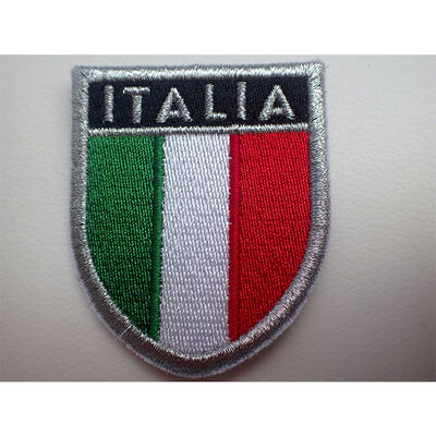 برچسب لباس با لوگو 3D برای استفاده در لباس