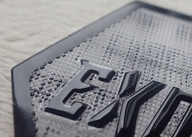 TPU Embossed Logo خود چسب پچ برای لباس / کیف / کلاه