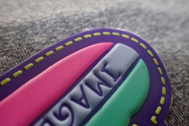 سفارشی برجسته سفارشی Tpu Patch / Patches 3D Rubber Pantone Color