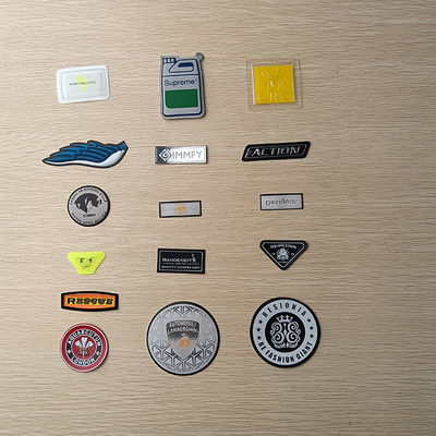 نشان 3P ضخامت 3D Debossed Logo TPU نشان های برچسب ها برای کیف ها